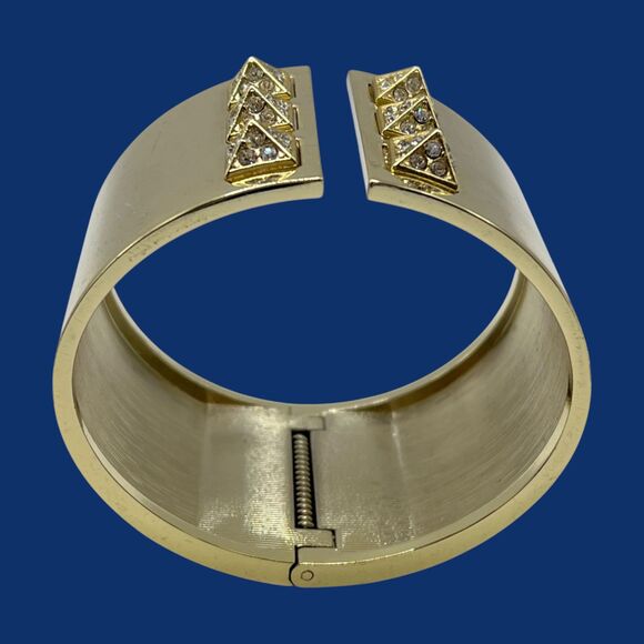 Victoria's Secret Scandalous Bracelet Gold Tone Clamper Cuff Rhinestone Wide - Picture 4 of 9